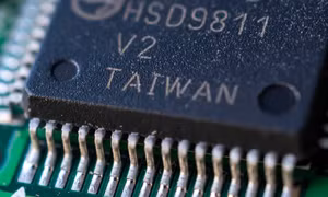 Dịch COVID-19 tại Đài Loan đe dọa chuỗi cung ứng chip toàn cầu