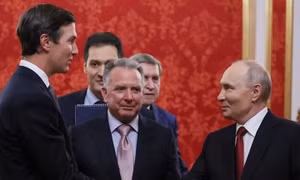 Điện Kremlin thông tin về cuộc gặp 3 tiếng giữa Tổng thống Putin và các đặc phái viên Mỹ