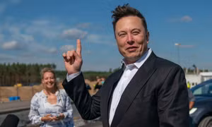 Elon Musk vượt Bill Gates trở thành người giàu thứ hai thế giới