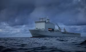 Anh chuẩn bị phương án rà phá thủy lôi tại eo biển Hormuz 