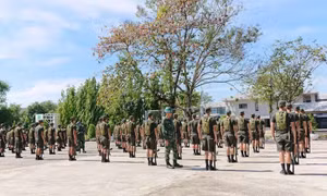 Nghĩa vụ quân sự thu hút nam giới Thái Lan giữa khó khăn kinh tế
