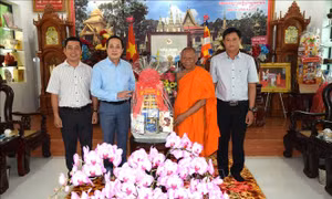 Đồng bào Khmer Trà Vinh phấn khởi đón lễ Sene Dolta