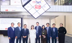 Lãnh đạo HDBank thăm Sàn giao dịch chứng khoán London