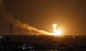 Video về cuộc không kích của Israel vào cảng Latakia của Syria