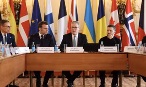 Pháp cho biết lệnh ngừng bắn ở Ukraine phải 'bắt đầu từ thực tế'