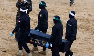 Hamas tuyên bố tuân thủ thỏa thuận ngừng bắn Gaza, nỗ lực tìm thi thể con tin Israel