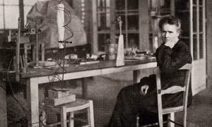 ECB điều chỉnh tên gọi Marie Curie trên đồng euro mới sau phản ứng từ Ba Lan