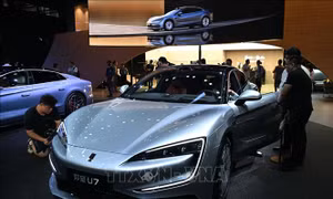Từng bị tỷ phú Elon Musk coi thường, BYD đã vượt Tesla về doanh số, công nghệ và giá cả