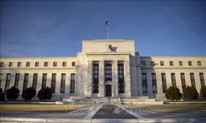Quan chức Fed cảnh báo rủi ro lạm phát từ chính sách của Trump