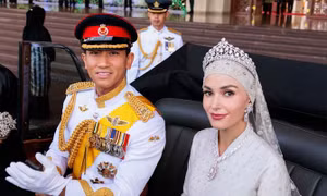 Hoàng tử Brunei chia sẻ khoảnh khắc đẹp trong đám cưới