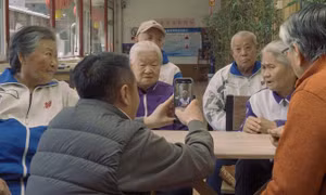 Người già Trung Quốc gây sốt trên TikTok
