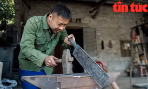 Làng rèn thủ công lớn nhất miền Bắc đỏ lửa ngày đêm đón Tết