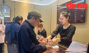 Giá vàng bật tăng trước ngày vía Thần Tài