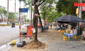 Lộn xộn trên đường Lê Đức Thọ, Hà Nội