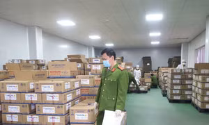 Sớm hoàn thiện và thực thi hiệu quả chính sách pháp luật về bảo vệ người tiêu dùng