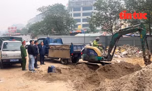 Phường Cầu Giấy mạnh tay xử lý các bãi vật liệu xây dựng tự phát gây ô nhiễm
