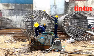 Đẩy mạnh giải ngân vốn đầu tư công, chấm điểm KPI để đánh giá hiệu quả.
