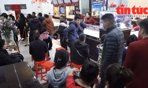 Trưa 9/4, giá vàng SJC tăng cao kỷ lục, lên mức 83,5 triệu đồng
