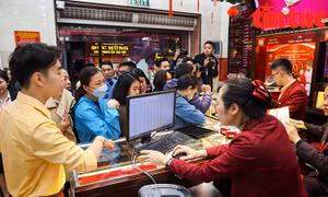 Giá vàng SJC tăng vọt gần 81 triệu đồng, mốc cao nhất trong lịch sử