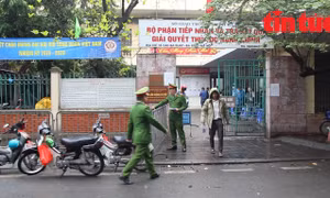 Xử lý 9 đối tượng ‘cò’ đổi bằng lái xe ở Hà Nội sau phản ánh của báo Tin tức