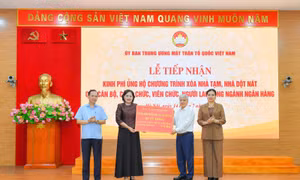 Ngành Ngân hàng chung tay xóa nhà tạm, nhà dột nát