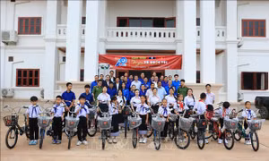Thanh niên Việt Nam-Lào tăng cường hợp tác, thắt chặt tình đoàn kết