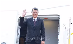 Thủ tướng Lê Minh Hưng lên đường tham dự Hội nghị Cấp cao kỷ niệm 35 năm quan hệ ASEAN - Nga