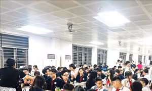 Ngày 2/10, học sinh Hà Nội đi học trở lại, các trường linh hoạt dạy học