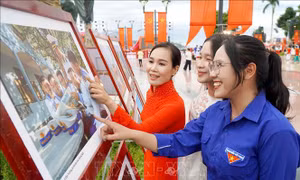 Lan tỏa tình yêu biển, đảo qua hình ảnh về Hoàng Sa - Trường Sa
