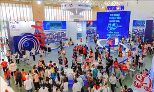 80 năm Quốc khánh: Hà Nội tiếp tục phân luồng giao thông phục vụ Triển lãm thành tựu kinh tế - xã hội