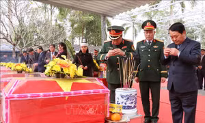 Truy điệu, an táng hài cốt các liệt sĩ hy sinh tại mặt trận Vị Xuyên