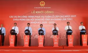 Phó Thủ tướng Nguyễn Chí Dũng dự lễ khởi động công trình phục vụ Tuần lễ Cấp cao APEC 2027