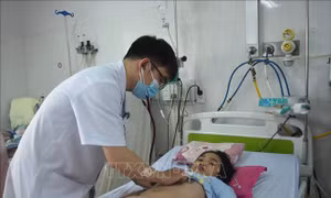 Nhiều ca bệnh sốt xuất huyết nặng, biến chứng nguy hiểm