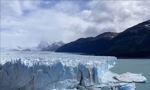 Sông băng ở vườn quốc gia Los Glaciares tại Argentina