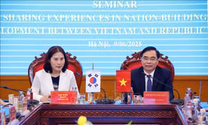Việt Nam-Hàn Quốc trao đổi kinh nghiệm xây dựng và phát triển đất nước