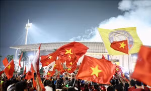 Người dân cả nước vỡ òa cảm xúc mừng đội tuyển Việt Nam vô địch ASEAN Cup 2026