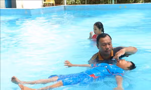 Giải pháp hiệu quả ngăn ngừa đuối nước trẻ em tại Vĩnh Long