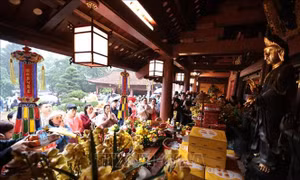 Kiểm soát thị trường, an toàn thực phẩm dịp lễ hội đầu Xuân
