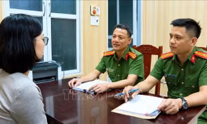 Bắt tạm giam nguyên Phó Giám đốc ngân hàng lập sổ tiết kiệm giả, chiếm đoạt 6,5 tỷ đồng