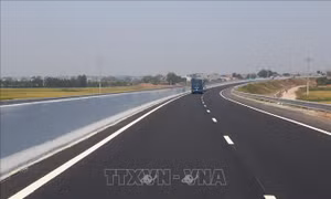 Mời thầu chọn nhà đầu tư 5 dự án PPP cao tốc Bắc - Nam