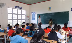 Gia Lai: Kiến nghị hoàn trả hơn 2 tỷ đồng cho cha mẹ học sinh vì thu sai