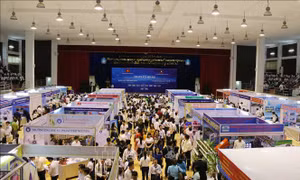 Việt Nam, Lào tăng cường hợp tác nâng cao chất lượng đào tạo
