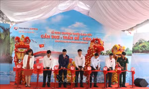 Khai trương tuyến tàu cao tốc Cần Thơ - Trần Đề - Côn Đảo
