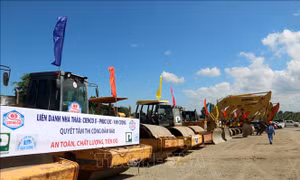 Cao tốc Bắc - Nam đoạn Phan Thiết - Dầu Giây thiếu 4,4 triệu m3 vật liệu đắp nền