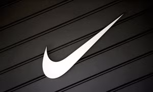Nike bị phạt hơn 14 triệu USD vì cản trở các câu lạc bộ bóng đá châu Âu bán đồ thể thao