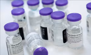 Mỹ sẵn sàng tiêm vaccine Pfizer cho trẻ em độ tuổi 12-15