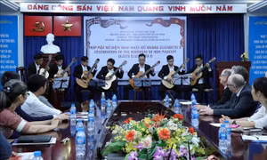 Họp mặt kỷ niệm sinh nhật lần thứ 93 của Nữ hoàng Anh 
