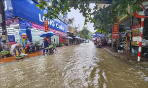 Mưa lớn kéo dài gây ngập úng cục bộ ở Điện Biên