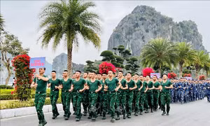 Trên 2.000 người tham gia Ngày Chạy Olympic ở Quảng Ninh