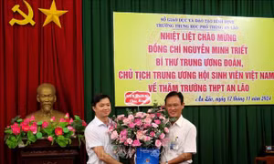 Tri ân thầy cô vùng miền núi khó khăn